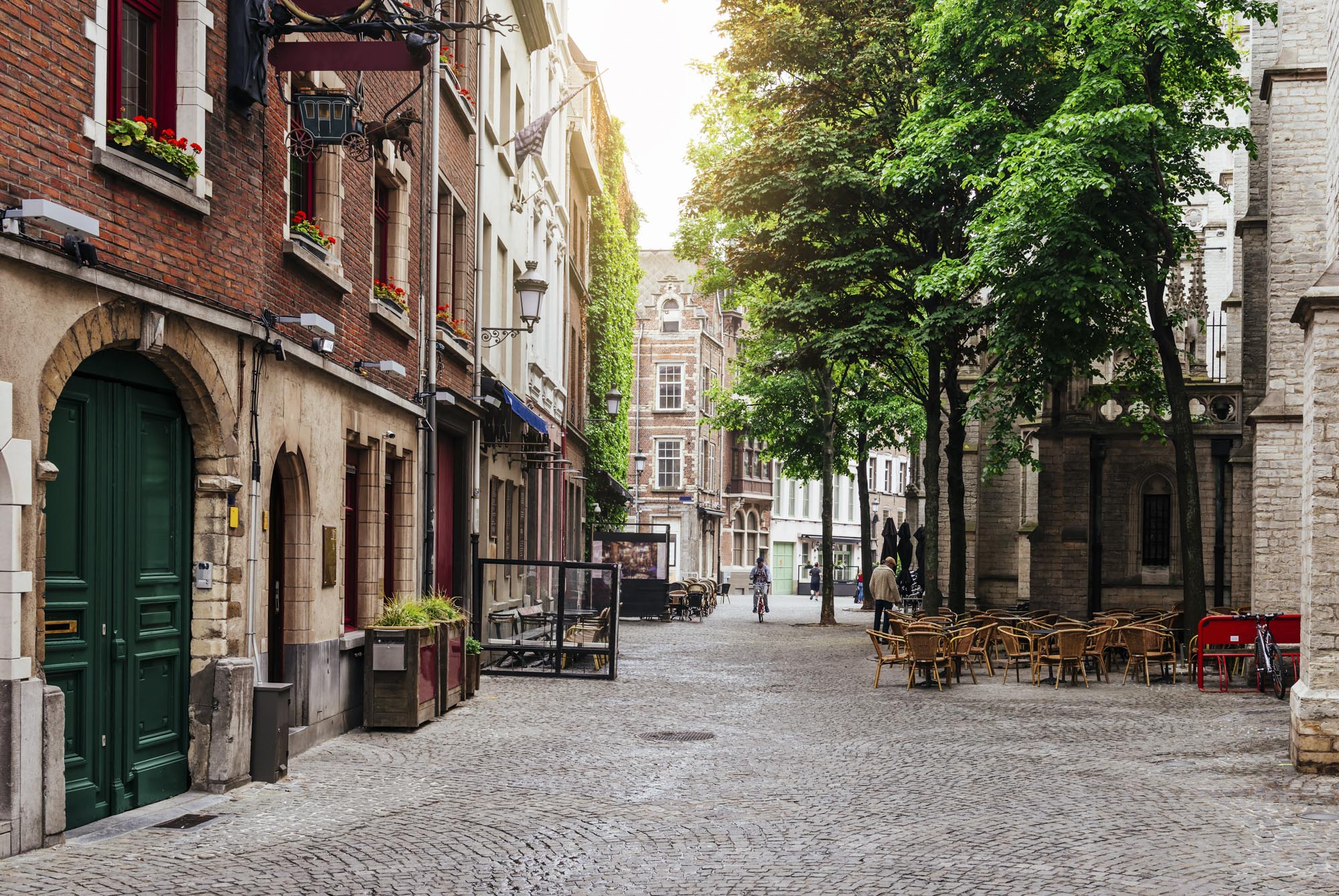 Old street of the historic city center of Antwerpen (Antwerp), B